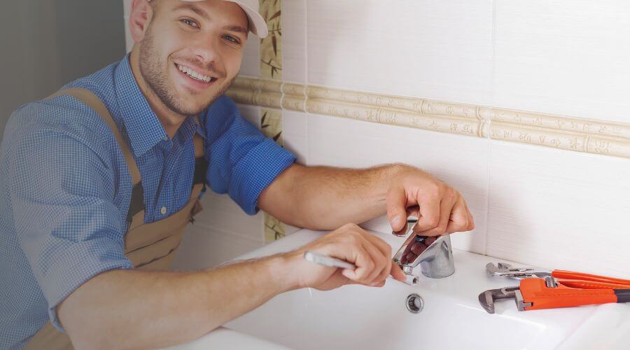Professional sink repair in What Cheer, IA